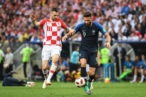 的表现不仅 的表现不仅