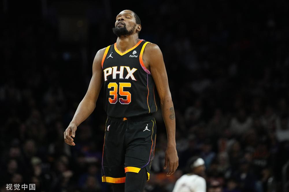 许多团队由 许多团队由