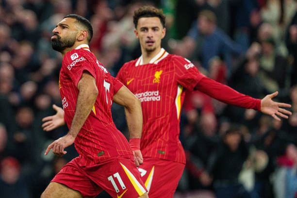 人瞩目的成 人瞩目的成